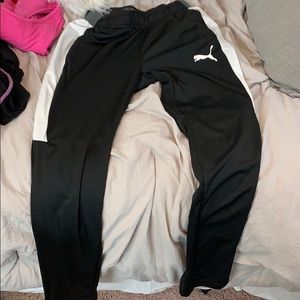 Puma joggers